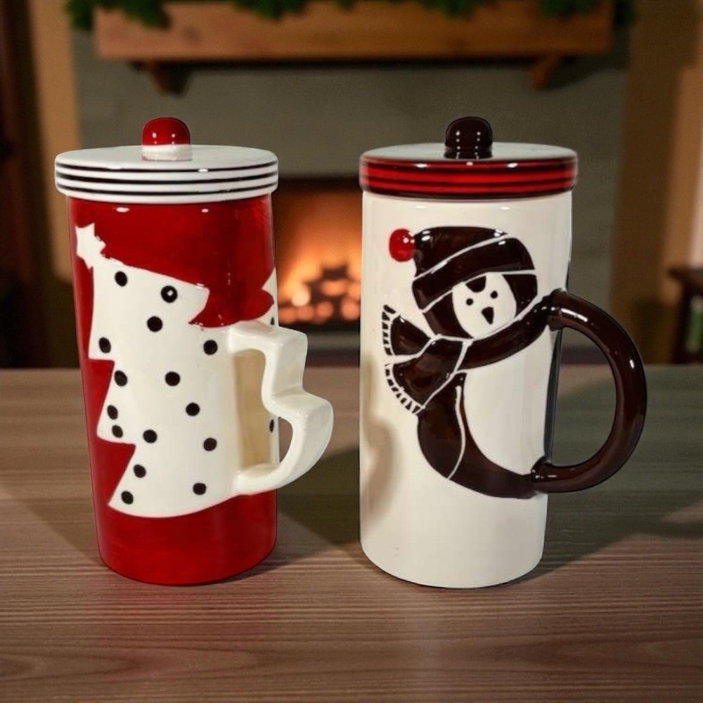 Set Of 2 MSRF Disney Studios Penguin 12 oz & Xmas Tree Hot Chocolate Mug w Cover